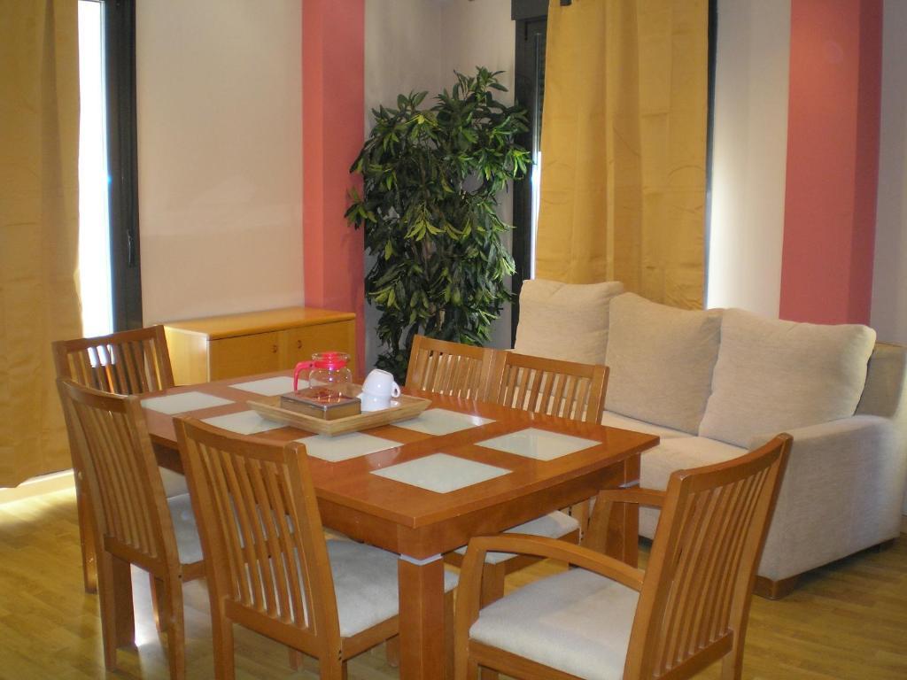 Apartamentos Plaza Espana Deluxe Сарагоса Екстериор снимка